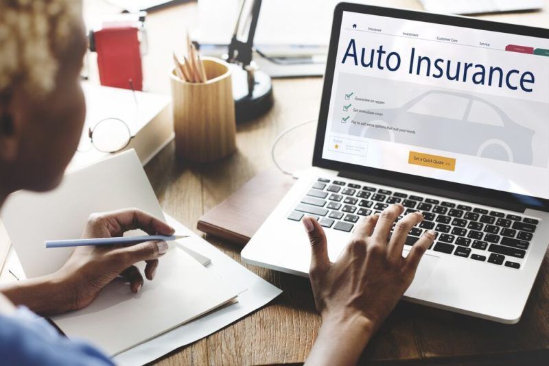 man shopping for car insurance online, tips for securing high risk auto insurance